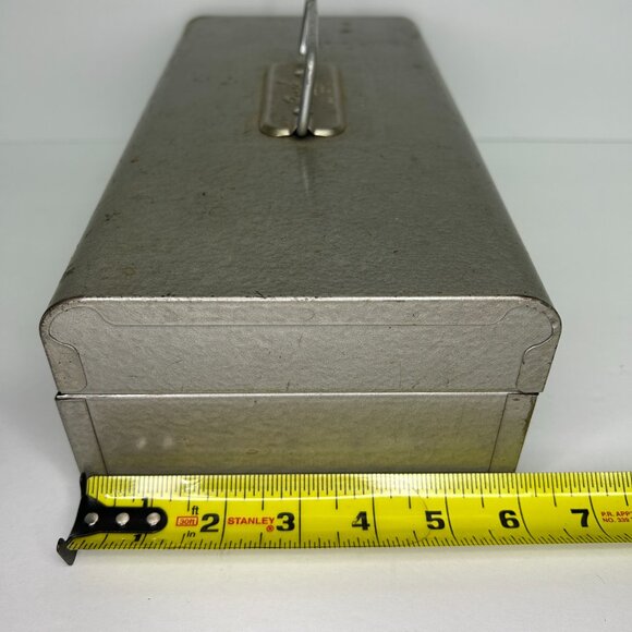 Beach Industries Limited Vintage Metal Cash Box - Picture 4 of 9